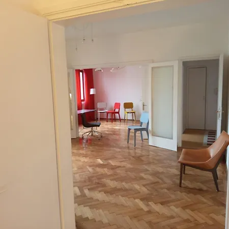 Ultra 4 Vintage Lägenhet *